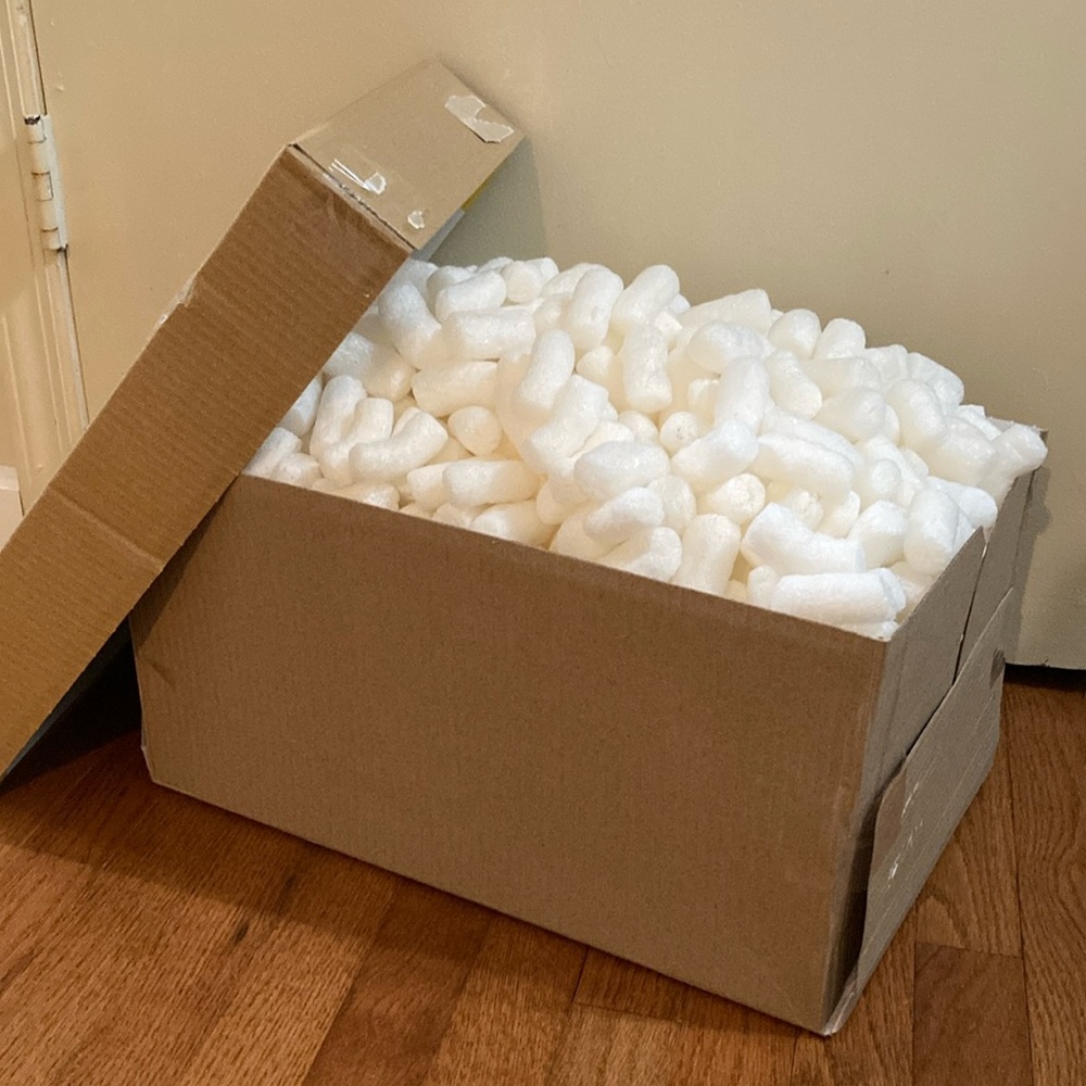 Packaging Peanuts - 1.5 cubic feet